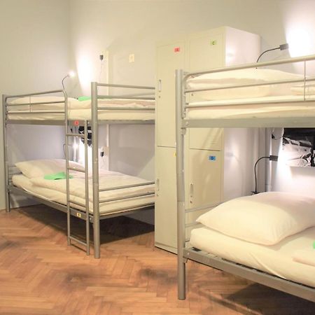 Globe Hostel Prague Adults Only Екстериор снимка