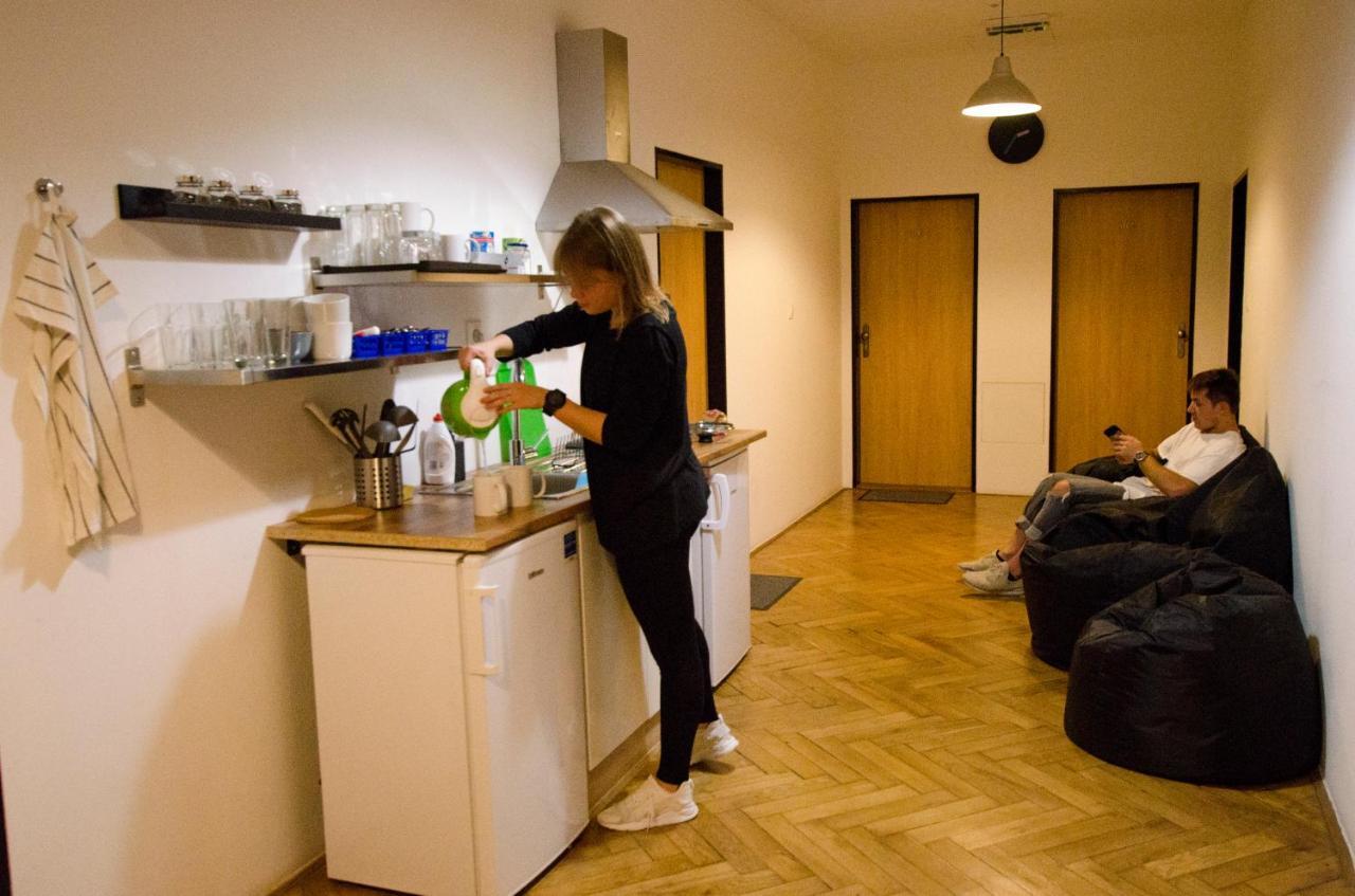 Globe Hostel Prague Adults Only Екстериор снимка