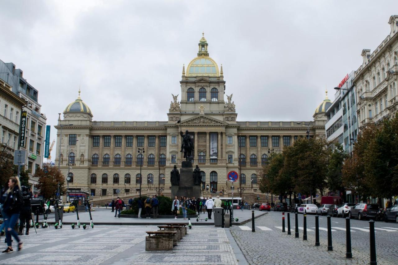 Globe Hostel Prague Adults Only Екстериор снимка