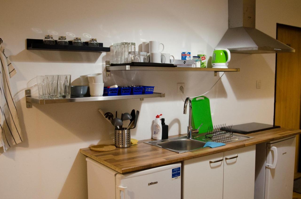 Globe Hostel Prague Adults Only Екстериор снимка