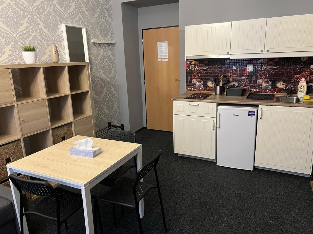 Globe Hostel Prague Adults Only Екстериор снимка
