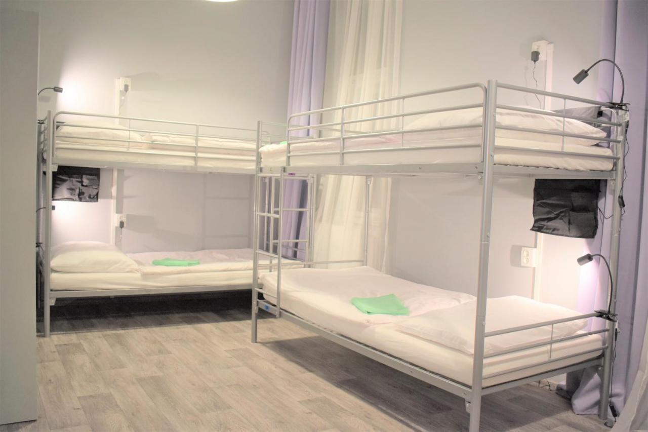 Globe Hostel Prague Adults Only Екстериор снимка